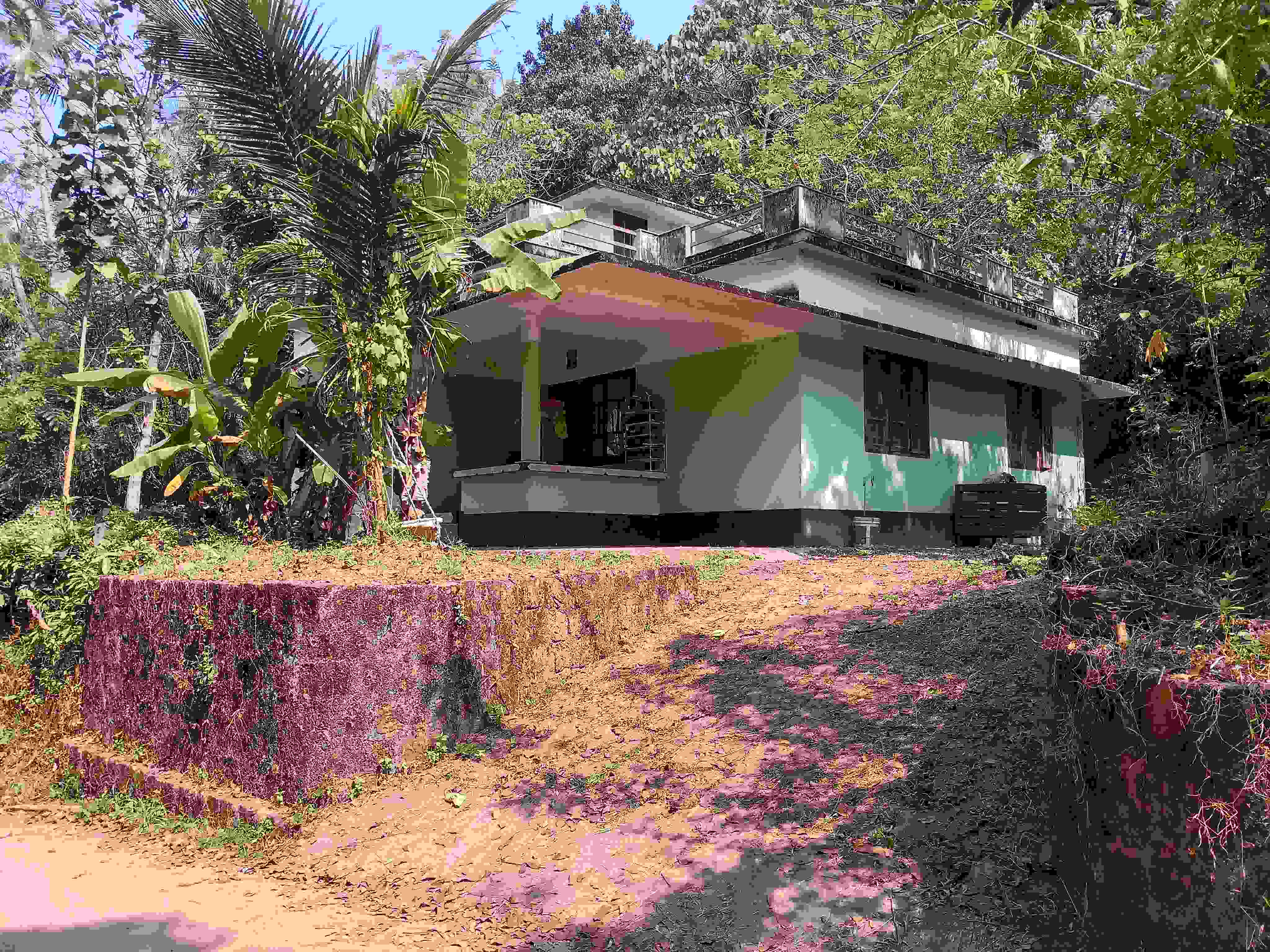 കോഴിക്കോട് കുന്നമംഗലം ടൗണിൽ വീട് വില്പനക്ക് 